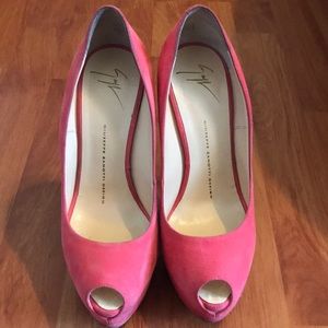 Giuseppe Zanotti Sharon 105 in Azalea